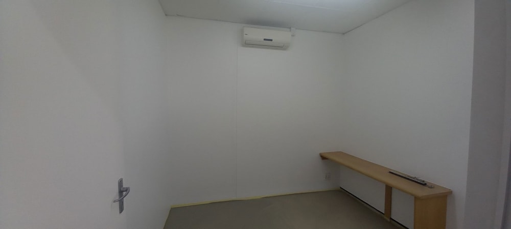 Commercial Building let in Amandelrug, Malmesbury - 1MS1668948 Commercial Building let in Amandelrug, Malmesbury - 1MS1668948