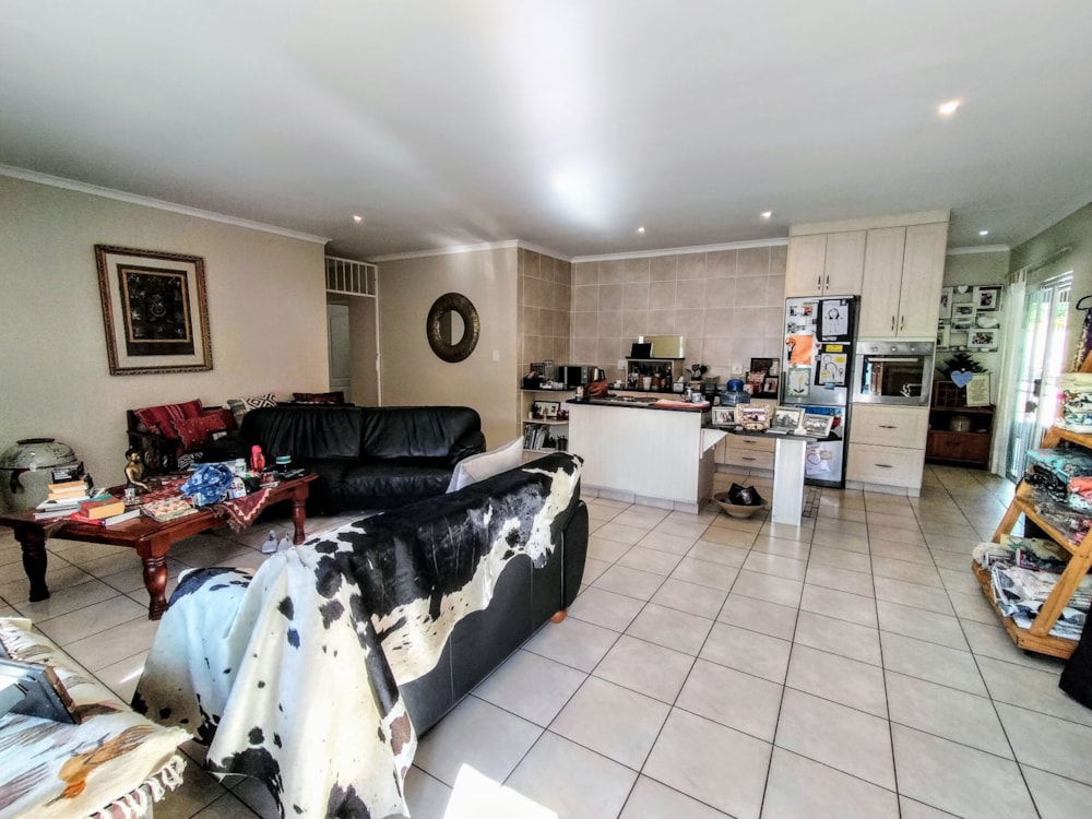 Townhouse sold in Uvongo - 1PSH1669175 Townhouse sold in Uvongo - 1PSH1669175