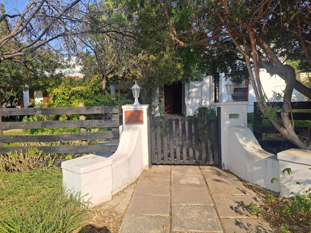 House for sale in Graaff-Reinet - 1KK1669199