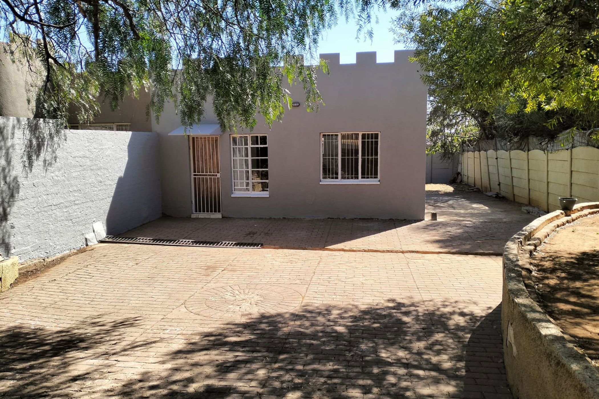 Cottage let in Brakpan Central - 1BJ1669247
