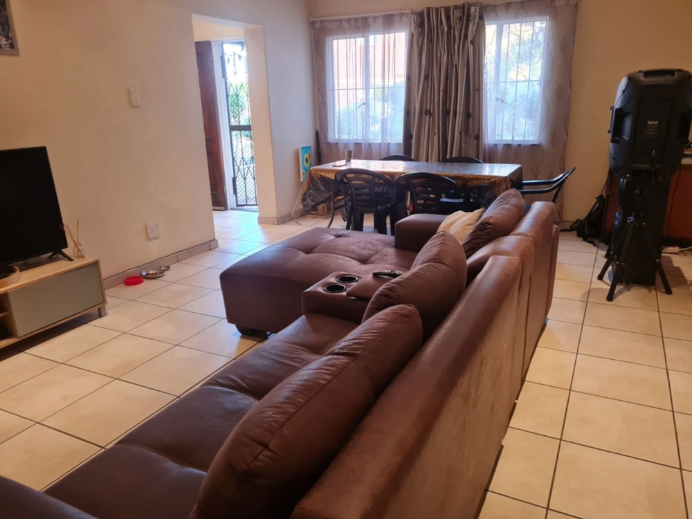 Apartment for sale in Morningside, Durban - 1DA1669335