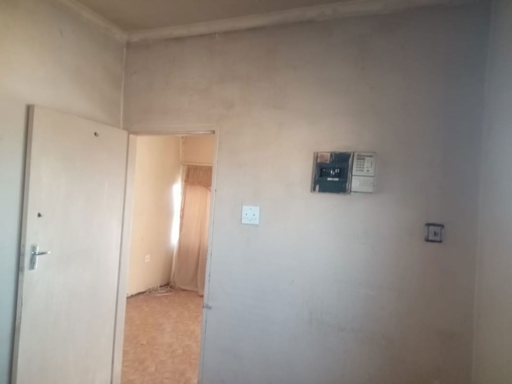 House for sale in Ikwezi - 1MH1669474