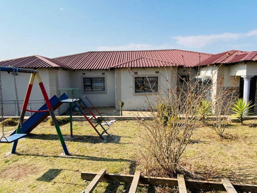 House for sale in Mthatha - 1MH1669580 House for sale in Mthatha - 1MH1669580
