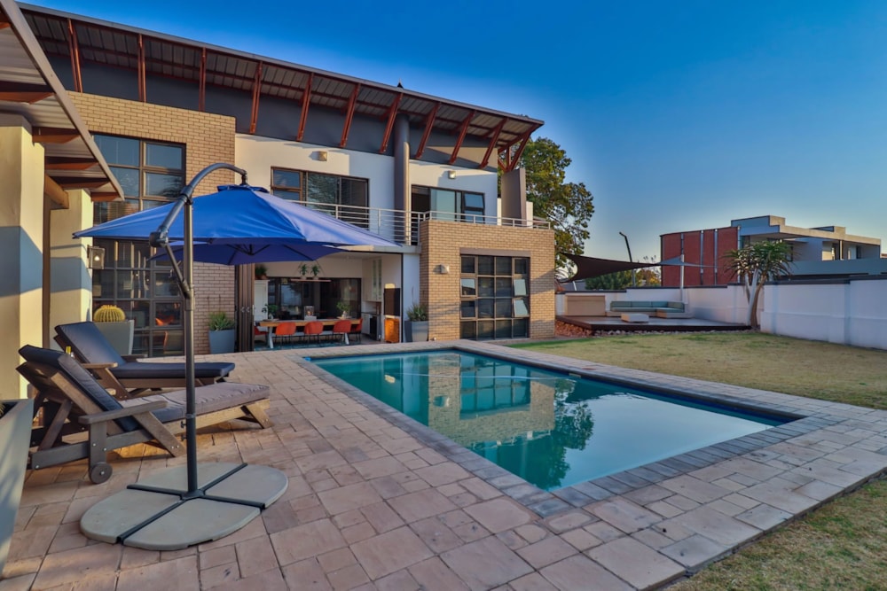 Security estate home sold in Midstream Estate - CN1670163 Security estate home sold in Midstream Estate - CN1670163