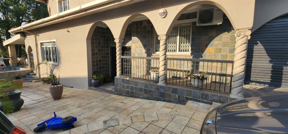 House for sale in Chatsworth, KwaZulu-Natal - 1WP1669831 House for sale in Chatsworth, KwaZulu-Natal - 1WP1669831