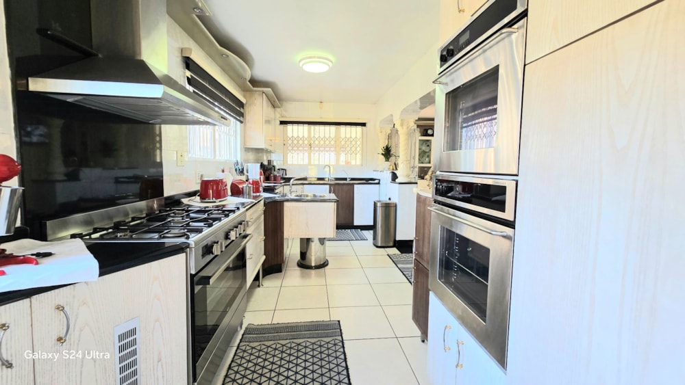 House for sale in Shallcross - 1WB1669897