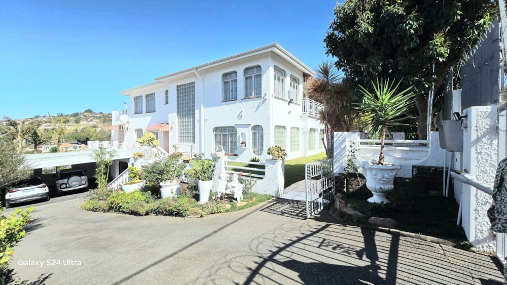 House for sale in Shallcross - 1WB1669897