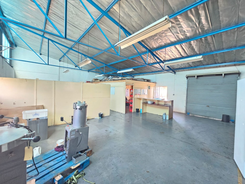 Commercial industrial property for sale in Newcastle - 1NW1669863