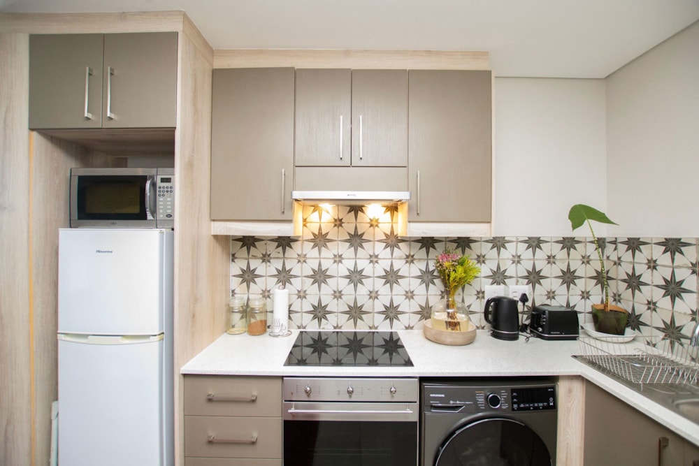 Bachelor apartment sold in Dennesig, Stellenbosch - ST1670495 Bachelor apartment sold in Dennesig, Stellenbosch - ST1670495