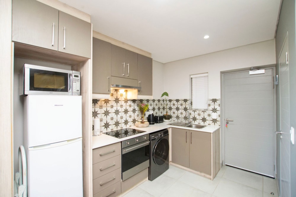 Bachelor apartment sold in Dennesig, Stellenbosch - ST1670495 Bachelor apartment sold in Dennesig, Stellenbosch - ST1670495