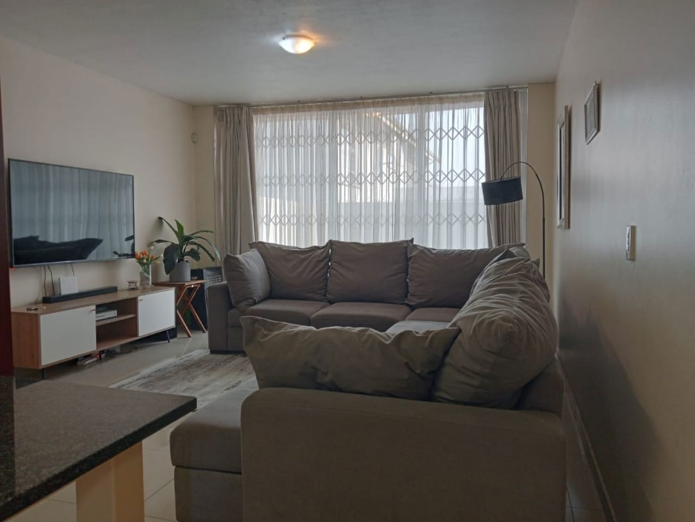 Security complex home to rent in Die Heuwel - 1WD1719085 Security complex home to rent in Die Heuwel - 1WD1719085