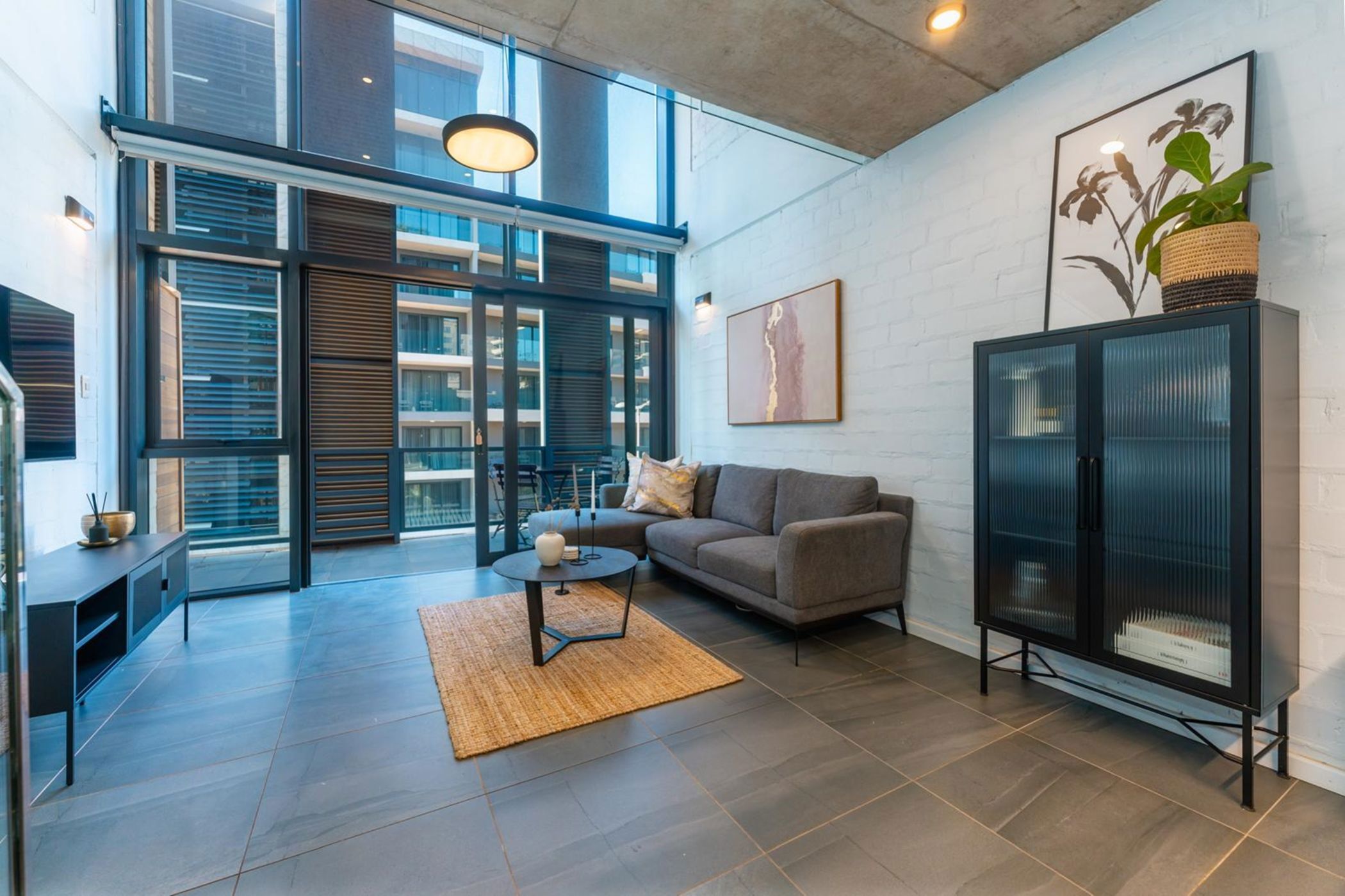 Apartment sold in Ridgeside - 1ND1669937