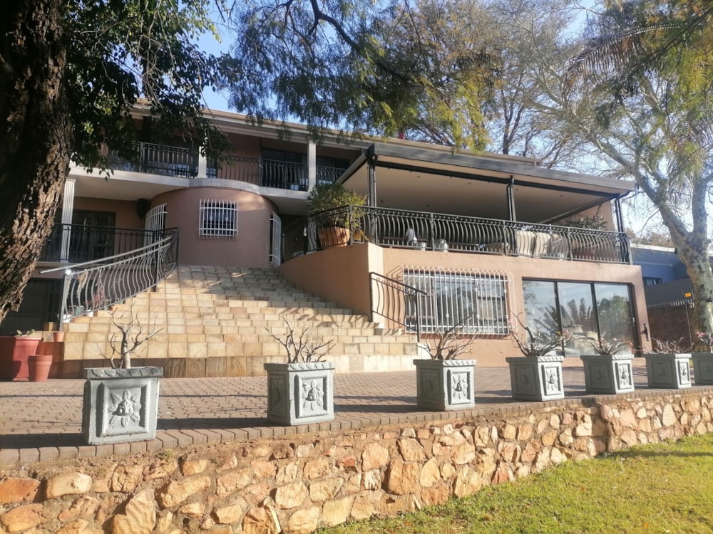 Double-storey house for sale in Montana Park - PTM1670085