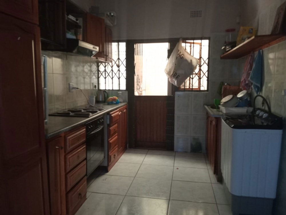 Townhouse for sale in Empangeni - 1RY1670124