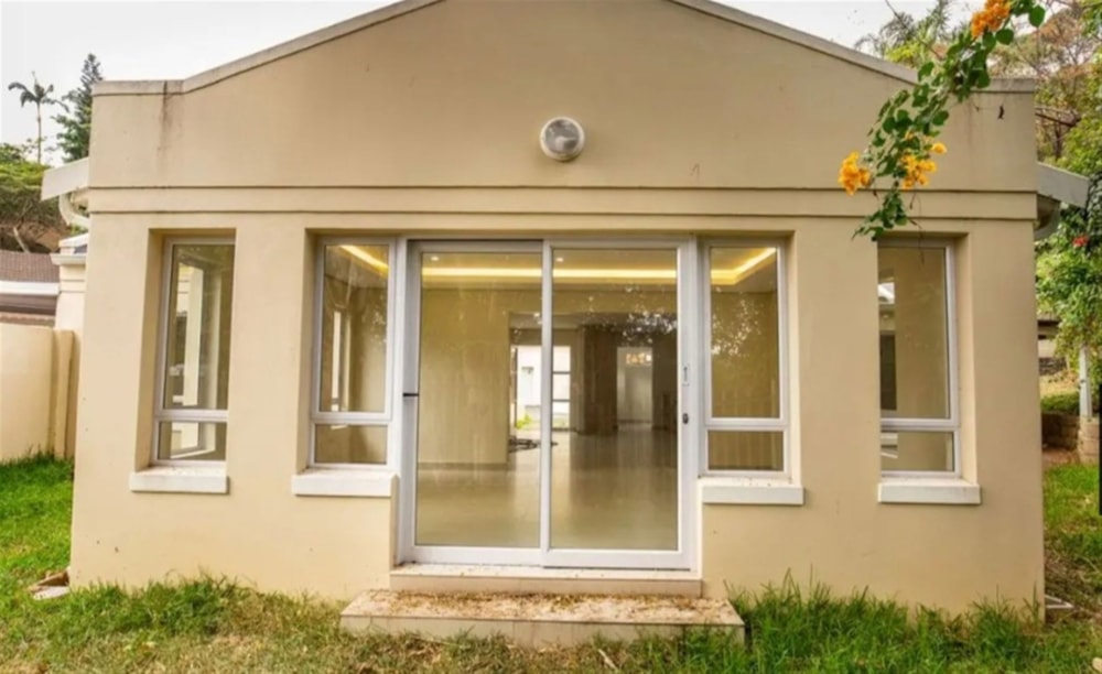 Townhouse for sale in Sherwood, Westville - 1WP1670217 Townhouse for sale in Sherwood, Westville - 1WP1670217