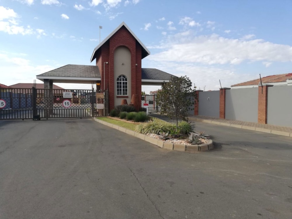 Vacant land for sale in Risiville - 1VT1670273