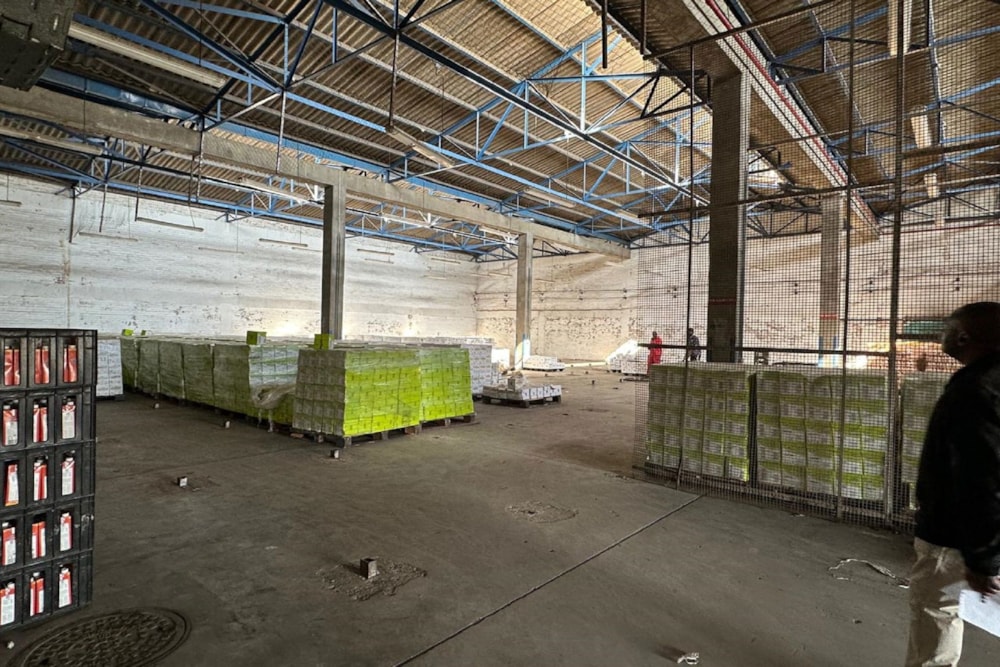 Commercial industrial property for sale in Bulawayo, Zimbabwe - 3ZB1670295