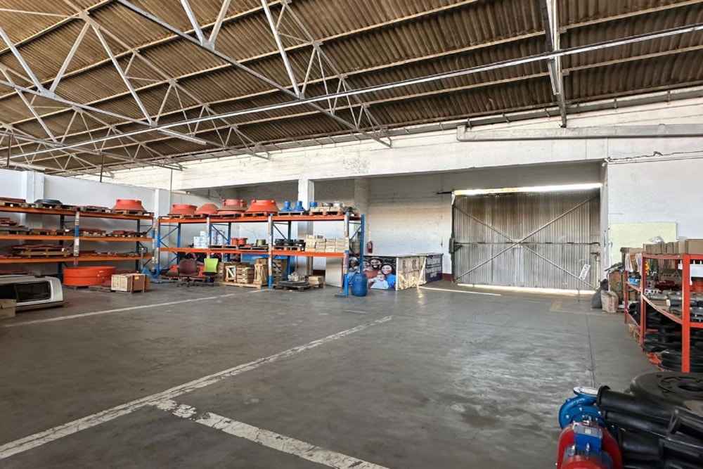 Commercial industrial property for sale in Matabeleland, Zimbabwe - 3ZB1670349