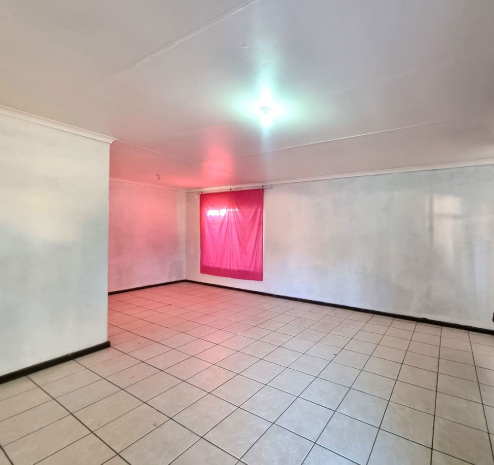 House for sale in Visagie Park - 1SP1671295