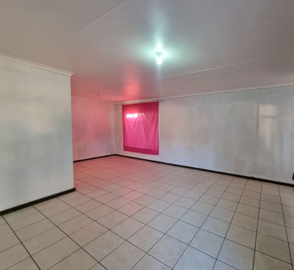 House for sale in Visagie Park - 1SP1671295