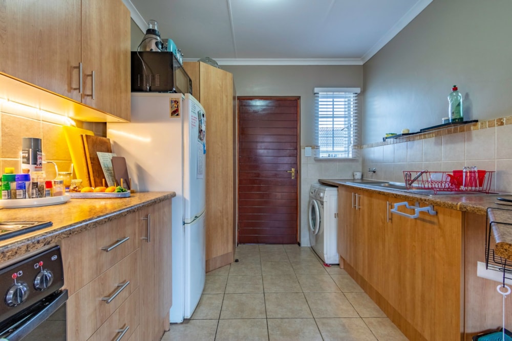 Townhouse sold in Brentwood Park, Benoni - EN1670926 Townhouse sold in Brentwood Park, Benoni - EN1670926