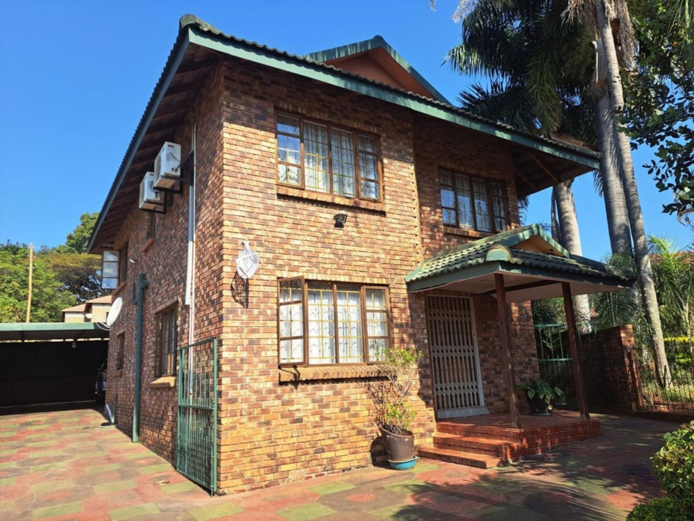 Double-storey house sold in Modjadjiskloof (Duiwelskloof)  - 1TA1670470 Double-storey house sold in Modjadjiskloof (Duiwelskloof)  - 1TA1670470