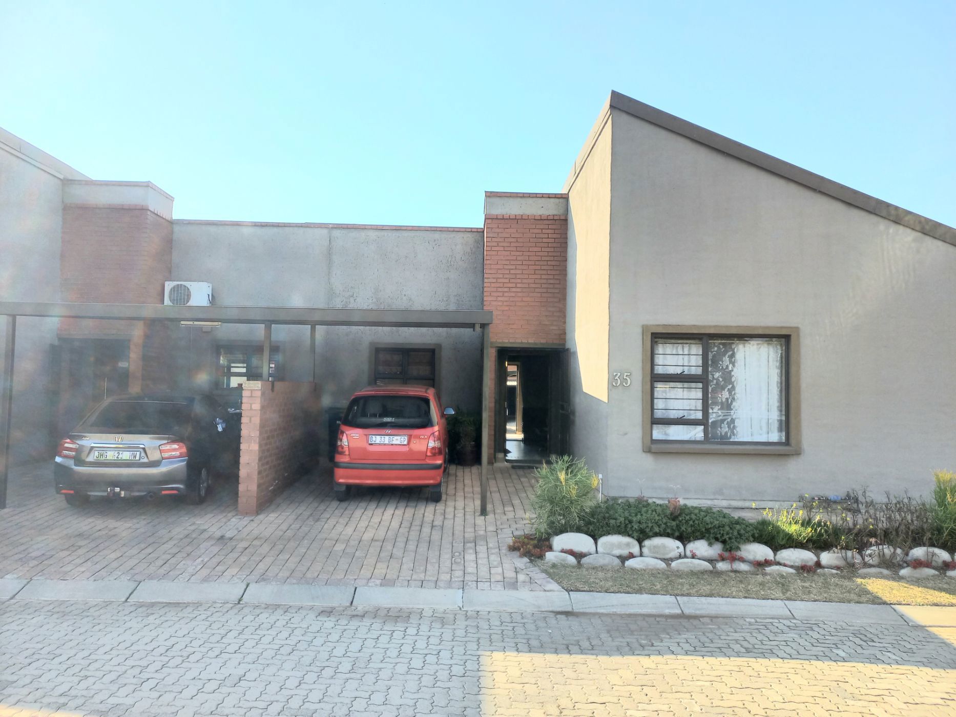 Garden retirement home for sale in Waterval East - 1RU1670472