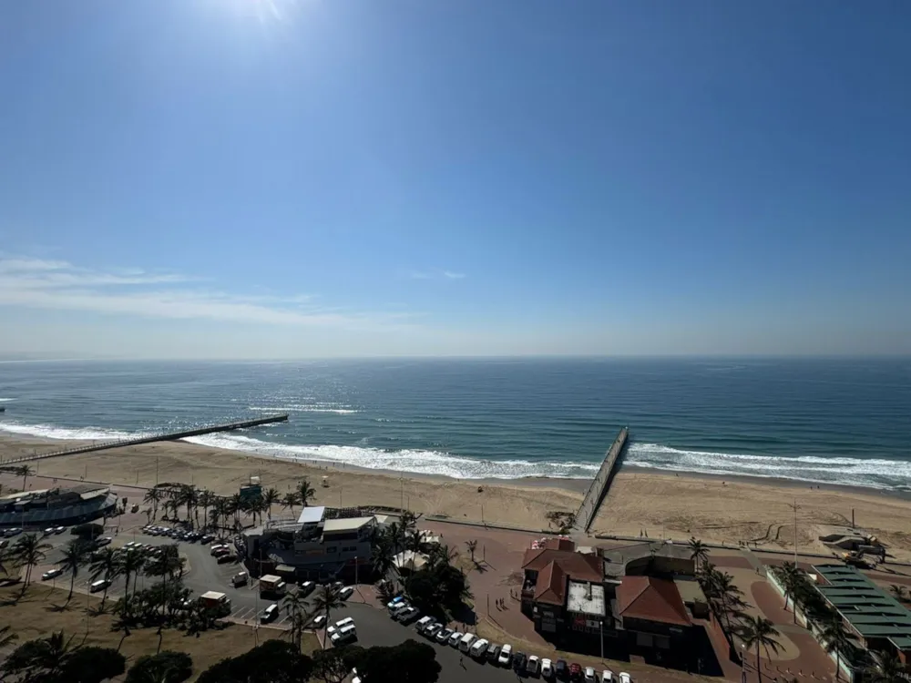 Apartment for sale in North Beach Durban - 1DA1671849 Apartment for sale in North Beach Durban - 1DA1671849