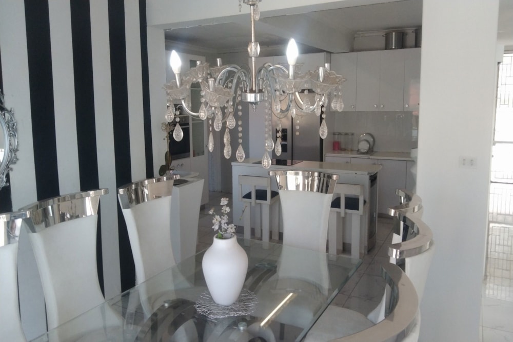 House for sale in Mobeni Heights - 1WB1670625 House for sale in Mobeni Heights - 1WB1670625