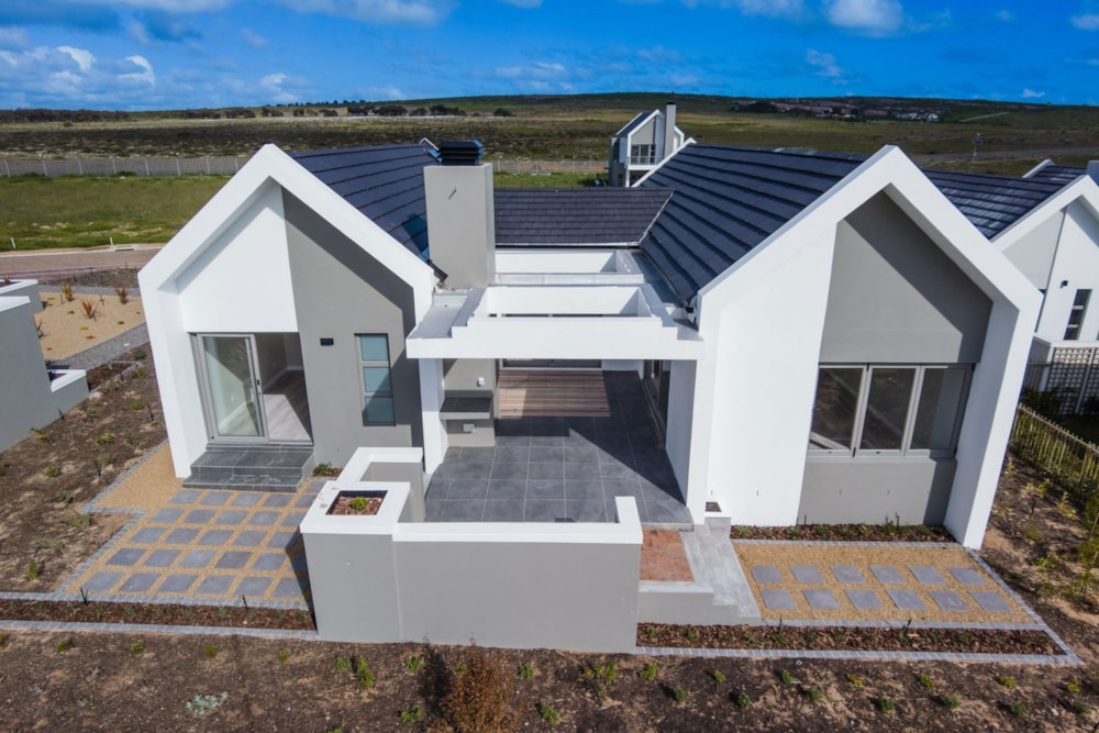 House for sale in Langebaan Country Estate - LA1670712 House for sale in Langebaan Country Estate - LA1670712