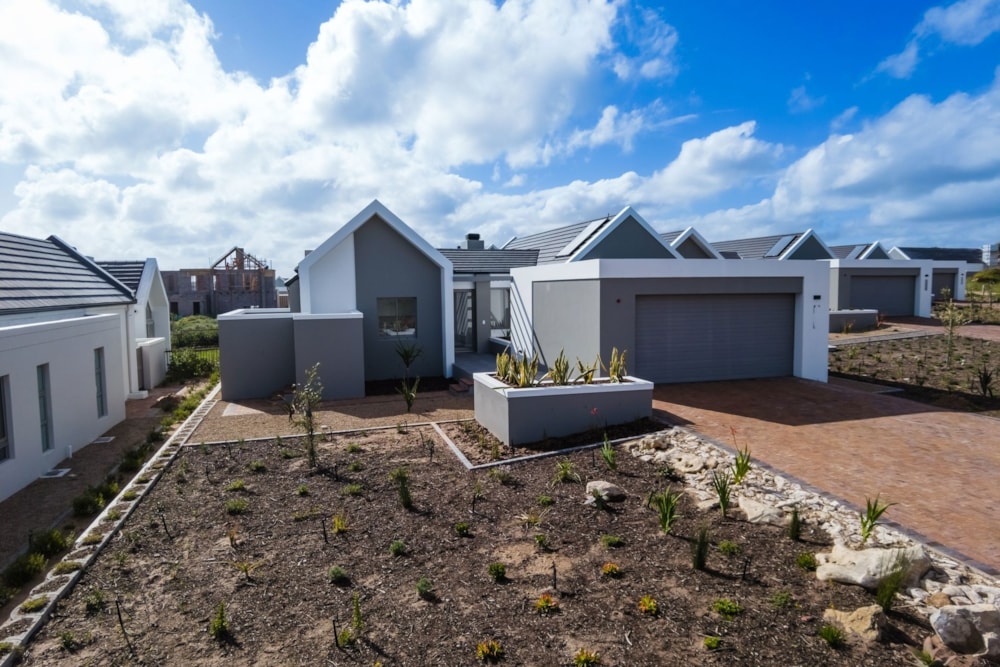 House for sale in Langebaan Country Estate - LA1670712 House for sale in Langebaan Country Estate - LA1670712