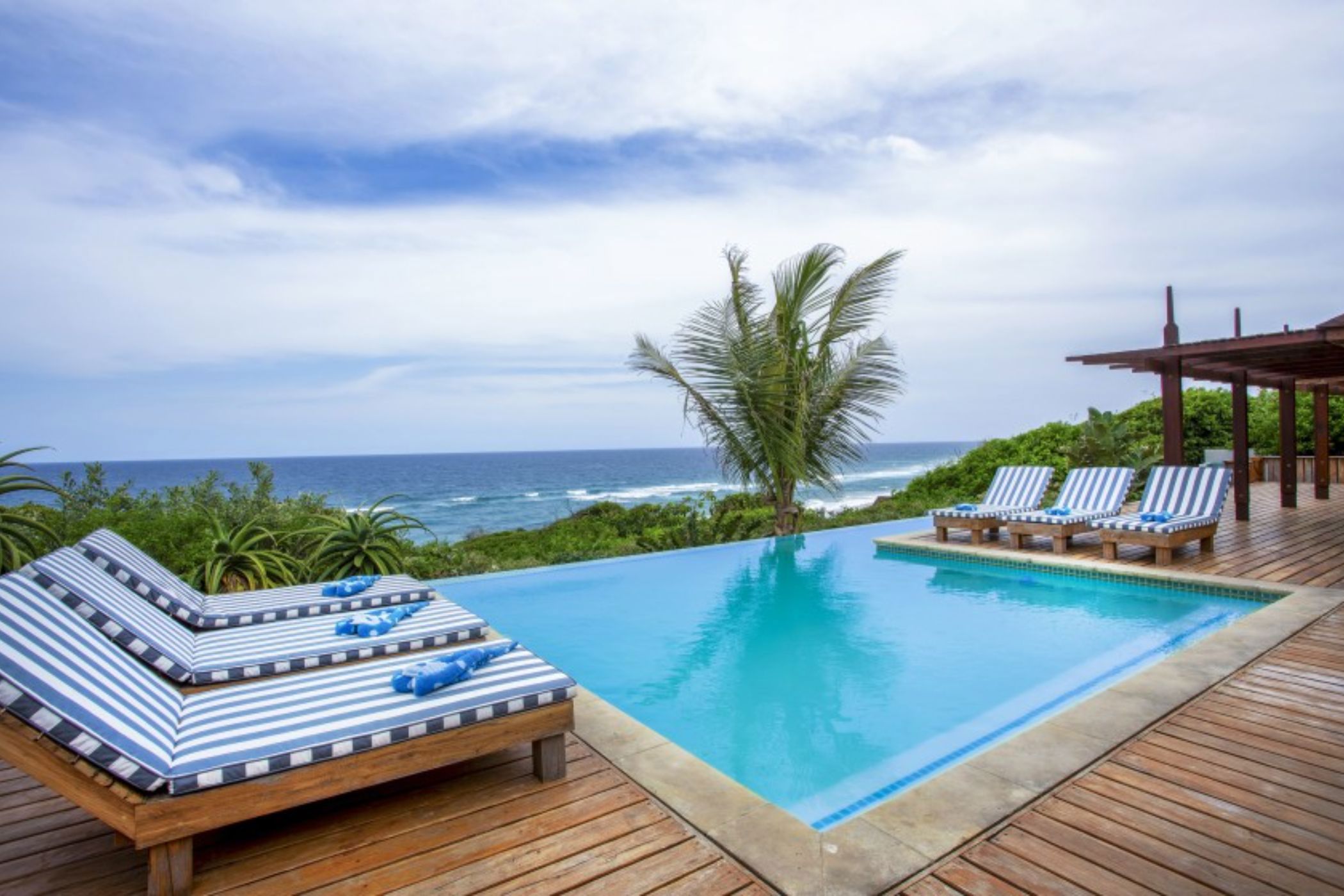 House for sale in Ponta Mamoli, Mozambique - 3MQ1670651