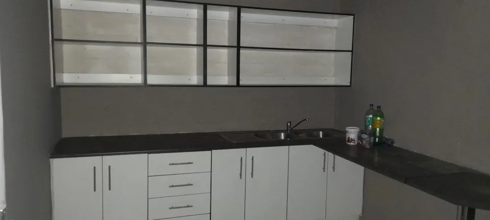 Commercial Building to rent in Mthatha - 1MH1670776