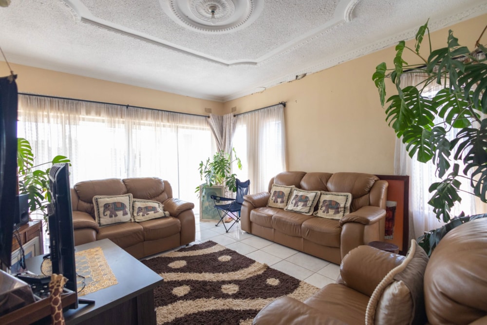 Single-storey house for sale in Glaudina, Zimbabwe - 3ZB1670879