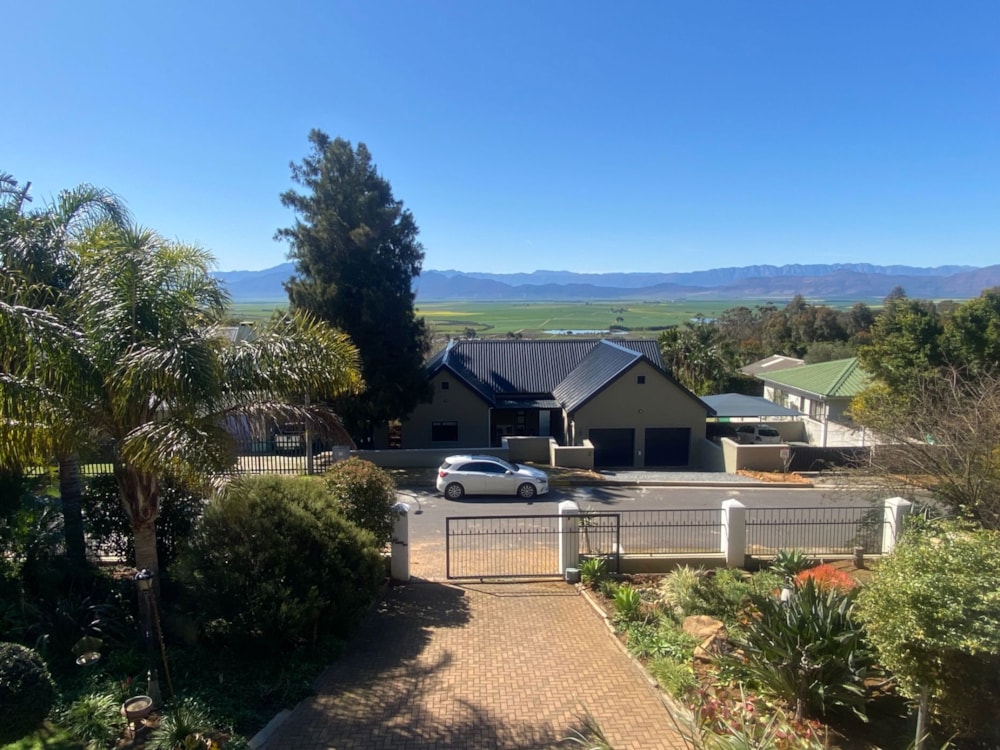 Double-storey house for sale in Riebeek West - RV1732559