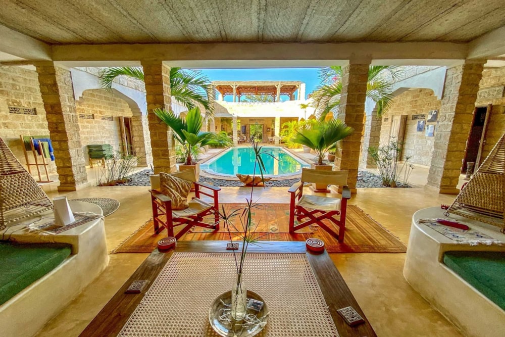 Beachfront villa to rent in Malindi, Kenya - 3KE1671433 Beachfront villa to rent in Malindi, Kenya - 3KE1671433