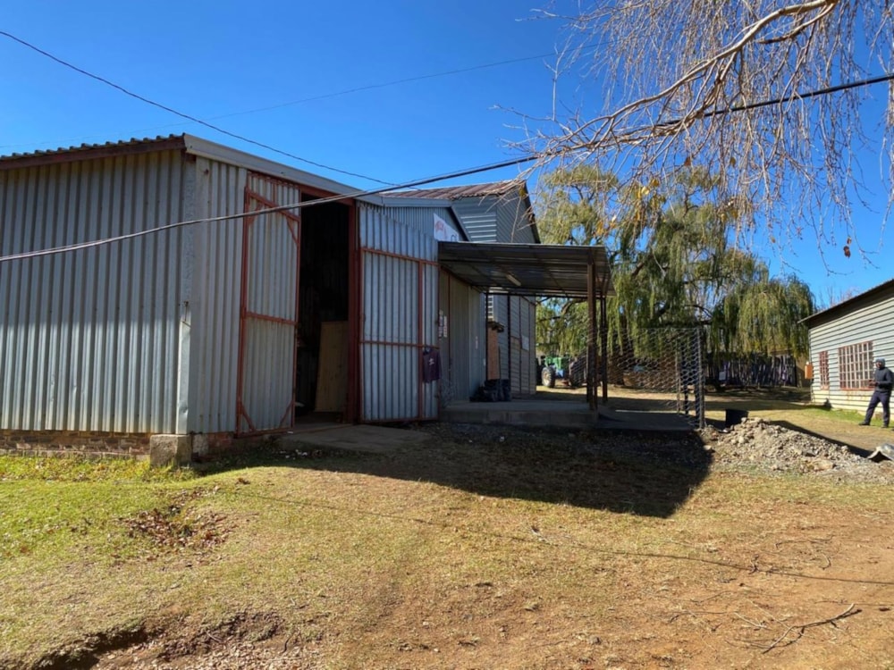 Commercial industrial property for sale in Rosendal, Free State - 1CS1670987