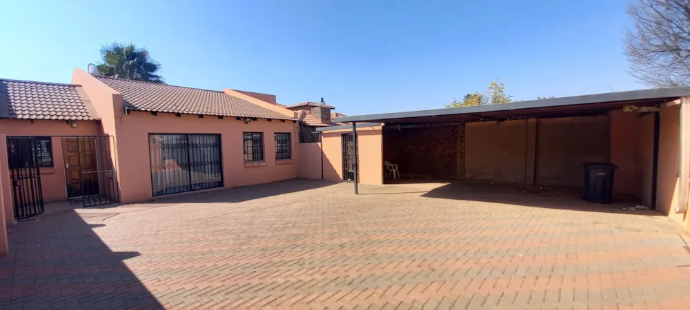 House for sale in Elandspoort - PTM1671252 House for sale in Elandspoort - PTM1671252