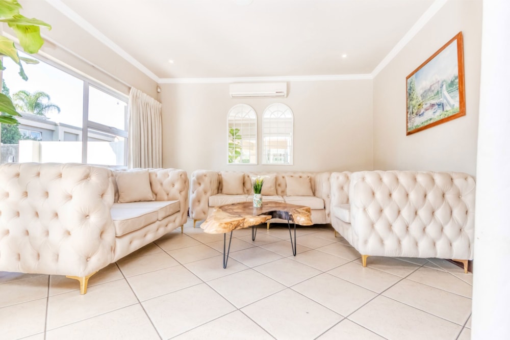 Double-storey house to rent in Sunninghill Gardens - FYL1708960 Double-storey house to rent in Sunninghill Gardens - FYL1708960