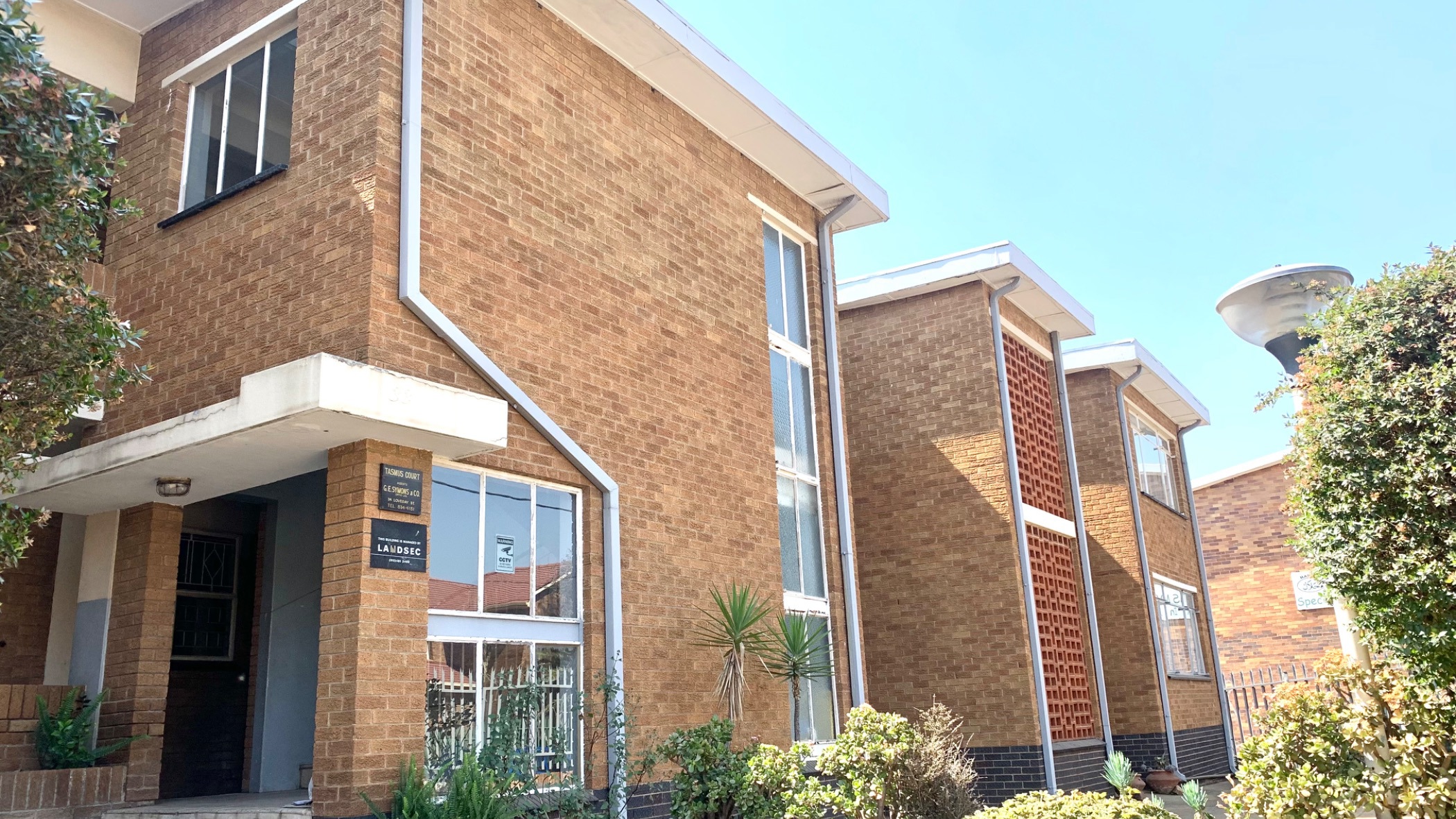 Apartment to rent in Robertsham - 1GV1719892