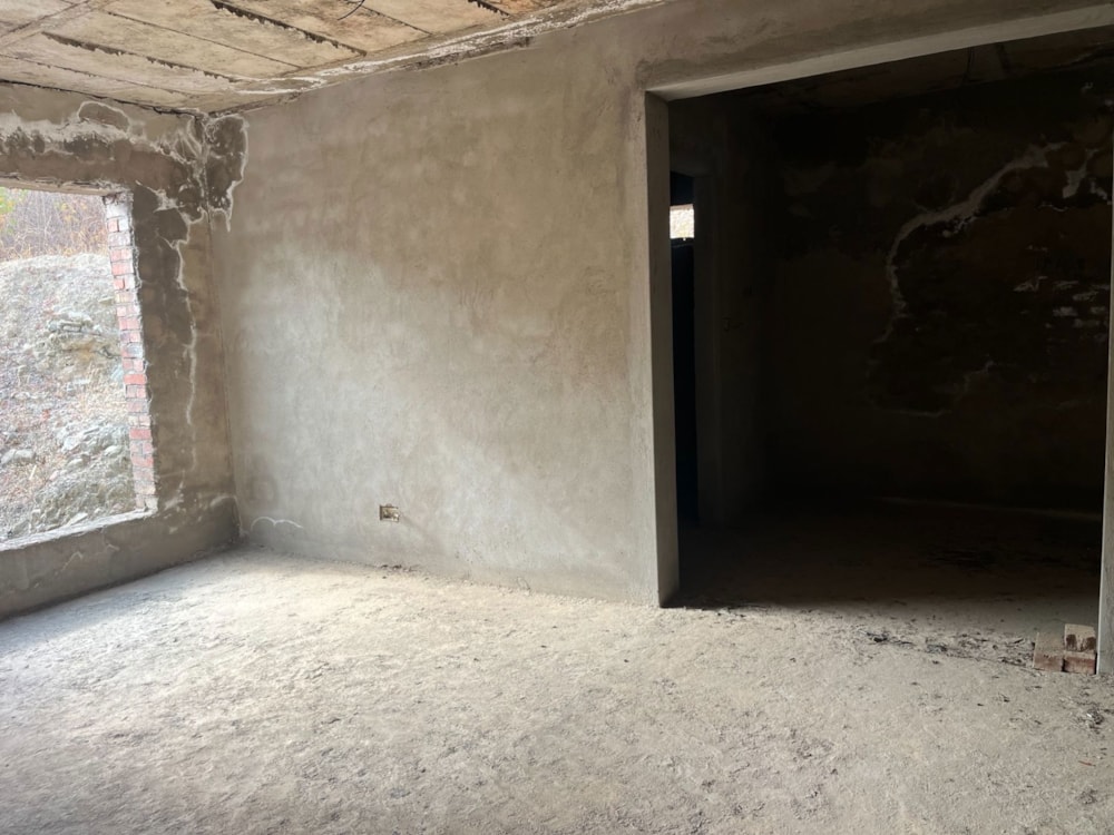 Multi-storey house for sale in Glen Lorne, Zimbabwe - 3ZB1671197 Multi-storey house for sale in Glen Lorne, Zimbabwe - 3ZB1671197