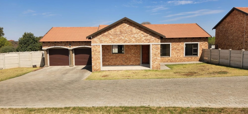 Townhouse for sale in Kookrus - 1VT1671204 Townhouse for sale in Kookrus - 1VT1671204