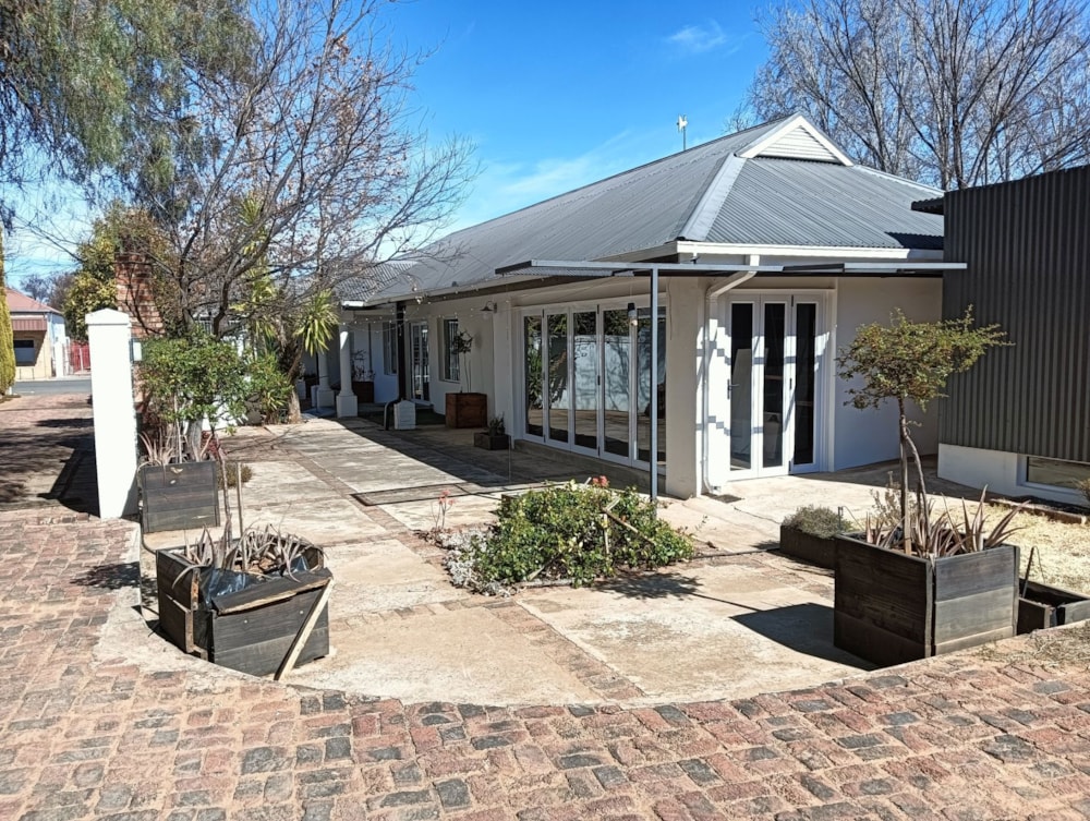 Commercial office for sale in Brandfort - 1BX1671350 Commercial office for sale in Brandfort - 1BX1671350