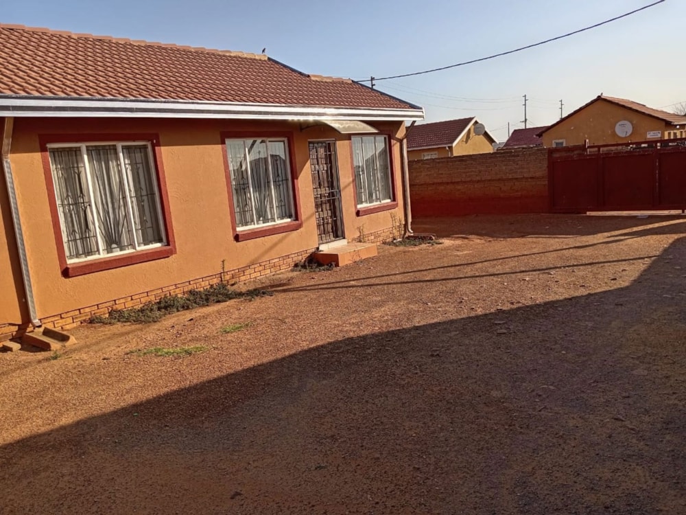 House for sale in Beverley Hills, Evaton - 1VT1671455 House for sale in Beverley Hills, Evaton - 1VT1671455