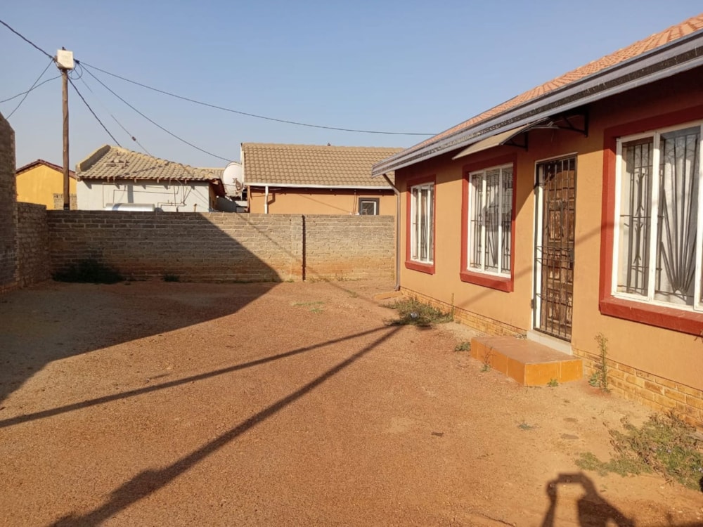 House for sale in Beverley Hills, Evaton - 1VT1671455 House for sale in Beverley Hills, Evaton - 1VT1671455