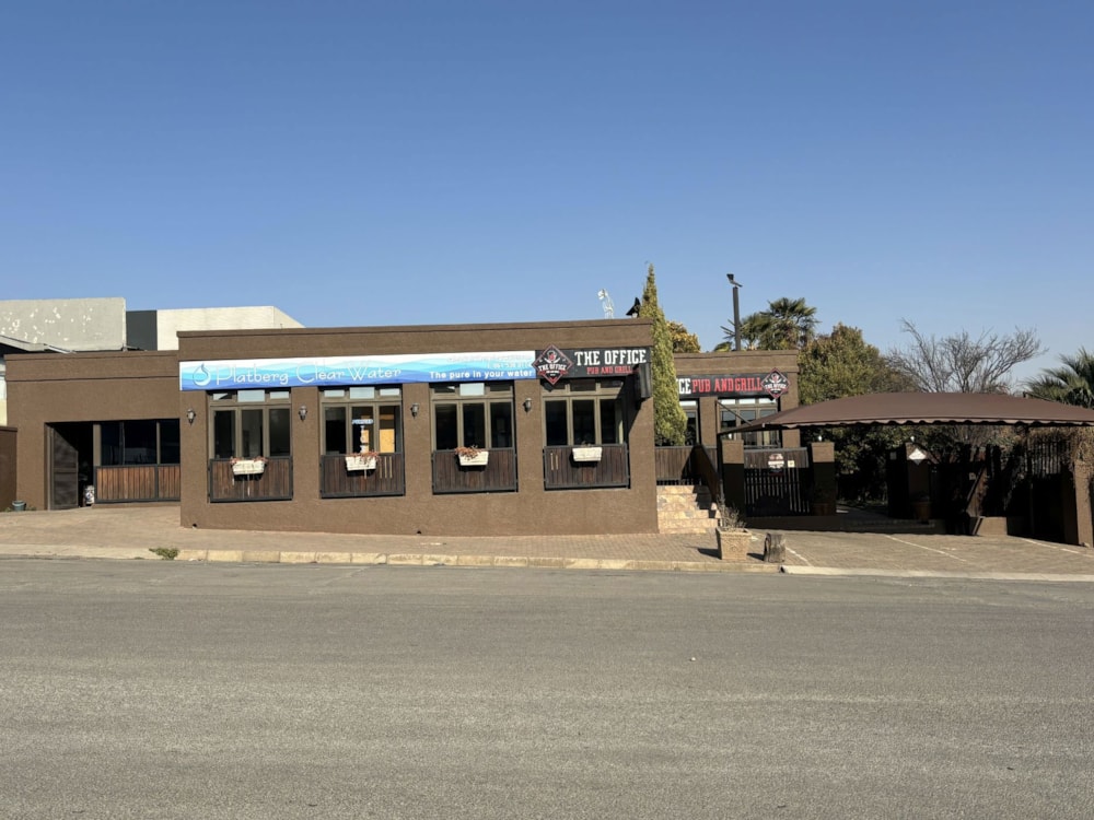 Commercial Building for sale in Harrismith - 1BTH1671506 Commercial Building for sale in Harrismith - 1BTH1671506