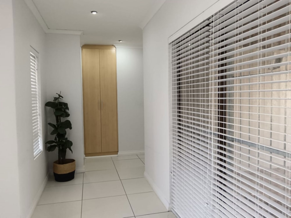 House let in Summerstrand - 1PLZ1671571 House let in Summerstrand - 1PLZ1671571