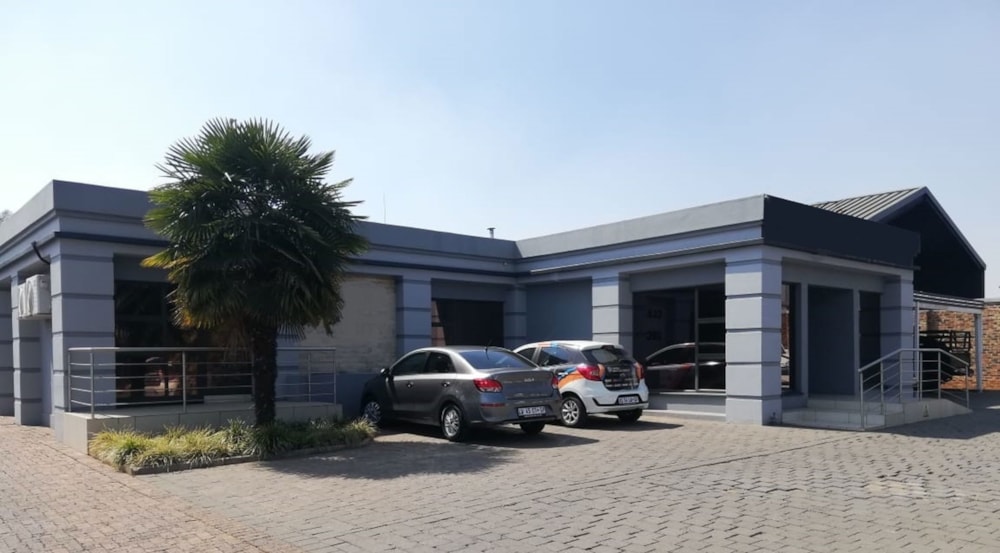 Commercial Building for sale in Three Rivers North - 1VT1671690