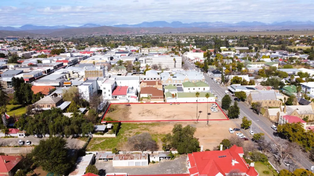 Commercial vacant land for sale in Oudtshoorn - 1OU1670795 Commercial vacant land for sale in Oudtshoorn - 1OU1670795