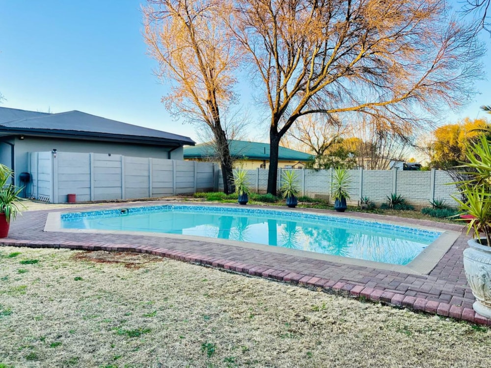 House for sale in Bayswater - 1BX1670483